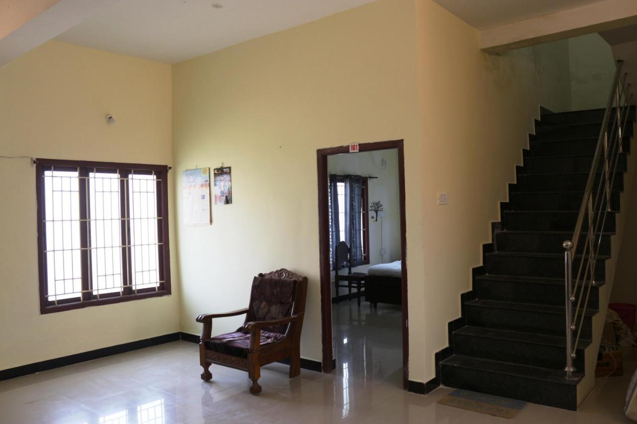 SaiRenu Residency near Maruthamalai&ISHA Adiyogi Hotel Marudhamalai Bagian luar foto
