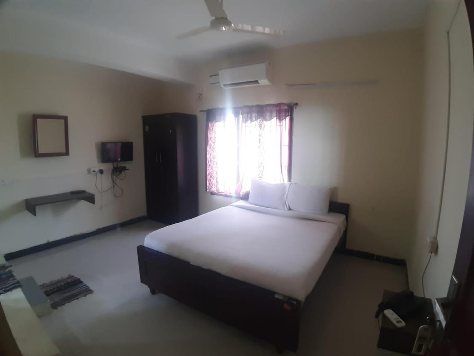 SaiRenu Residency near Maruthamalai&ISHA Adiyogi Hotel Marudhamalai Bagian luar foto